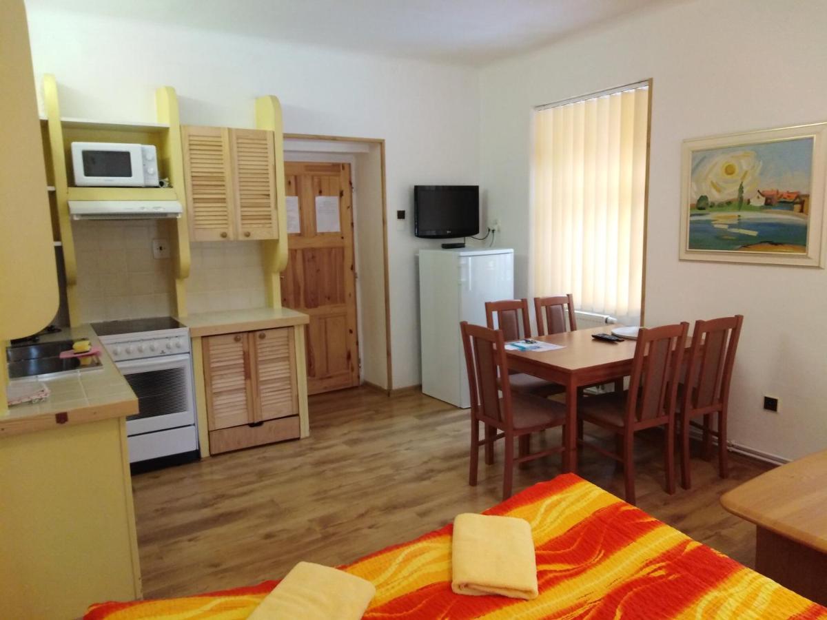 Apartmany Ilona 捷克布杰约维采 外观 照片